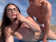 Sara Diamante follada en la playa por Jason Carrera