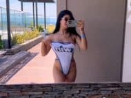 Sexo al aire libre en la terraza del hotel con la venezolana Amanda Rabbit